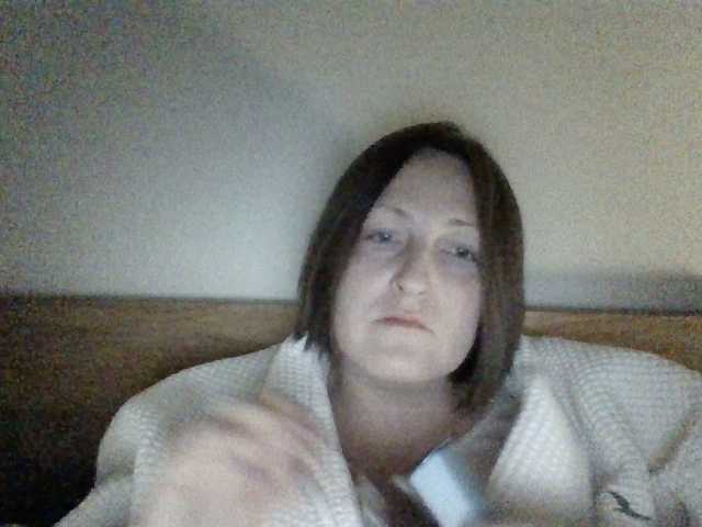 AllaSowinskaya's BongaCams show and profile