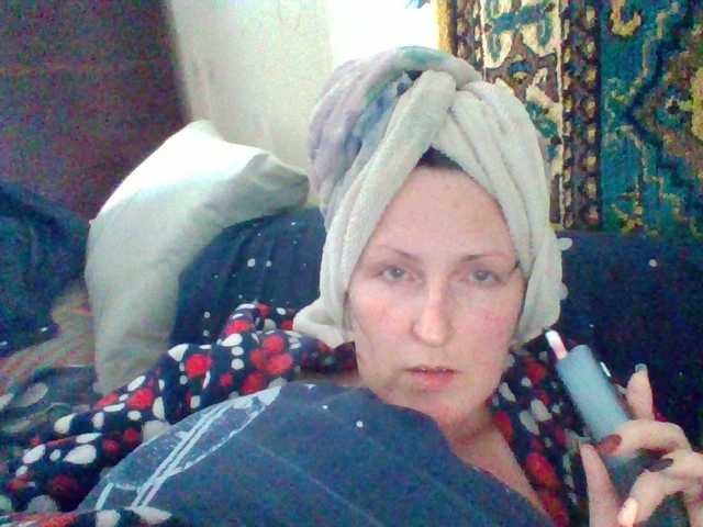 AllaSowinskaya's BongaCams show and profile