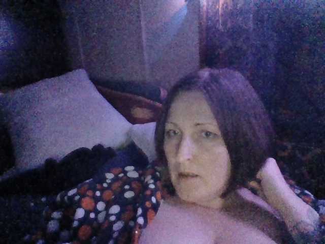 AllaSowinskaya's BongaCams show and profile