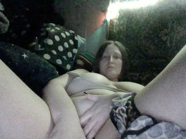 AllaSowinskaya's BongaCams show and profile