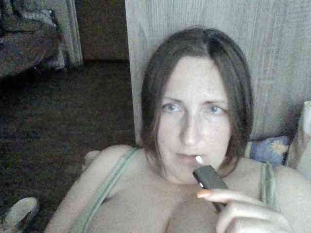 AllaSowinskaya Live Webcam on BongaCams