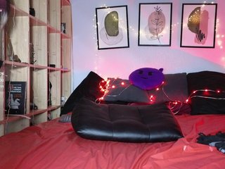 Devilsbride Porn Show