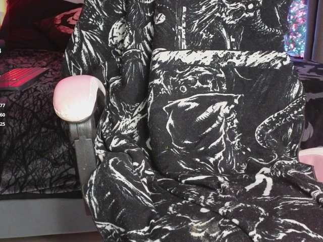 Devilsbride's BongaCams show and profile