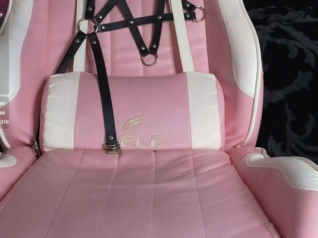 Devilsbride's BongaCams show and profile