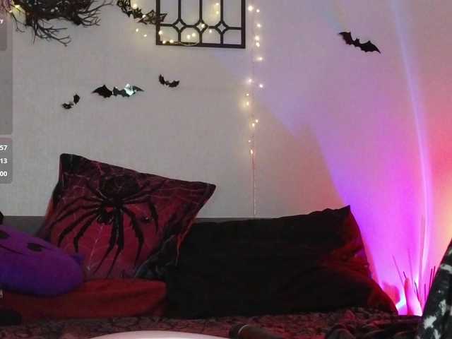 Devilsbride's BongaCams show and profile