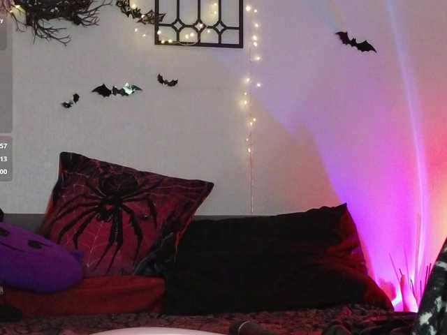 Devilsbride's BongaCams show and profile