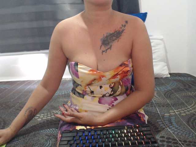Asian-Susan webcam