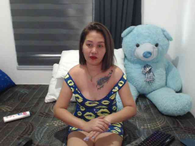 Asian-Susan webcam