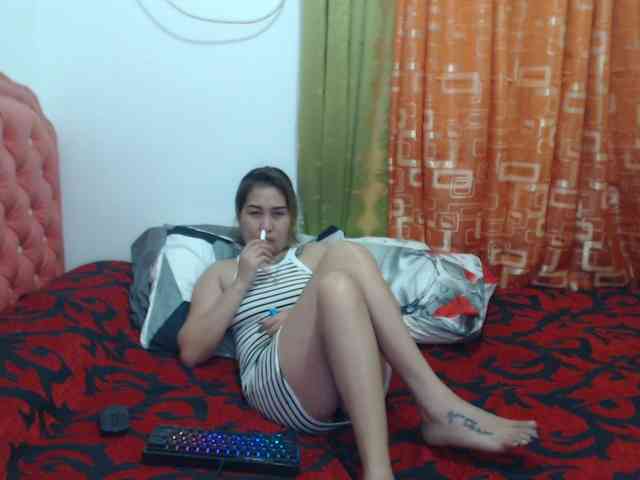 Asian-Susan webcam