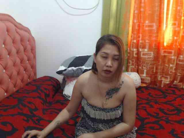 Asian-Susan webcam