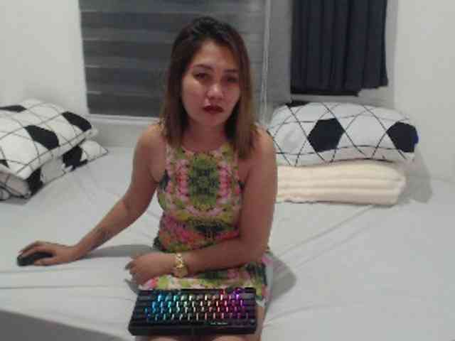 Asian-Susan webcam