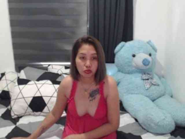 Asian-Susan webcam