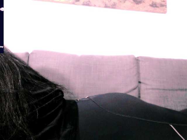 le modèle SexyAlina123 est en webcam porno dans un show sur le site bongacams, il possède les tags suivants: White/Caucasian,Brunette,Shaved