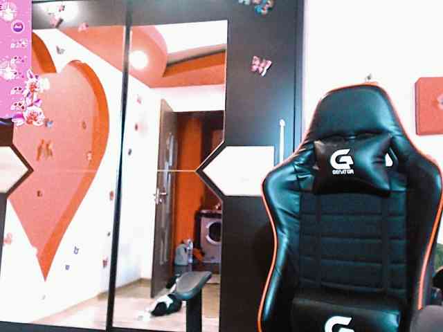 SexyAlina123 webcam