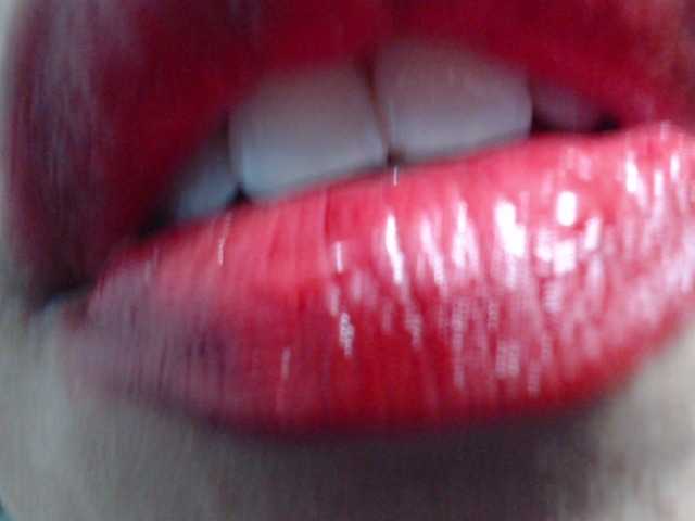 Pocahontas17 live cam profile