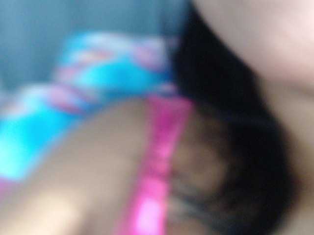 Pocahontas17's BongaCams show and profile