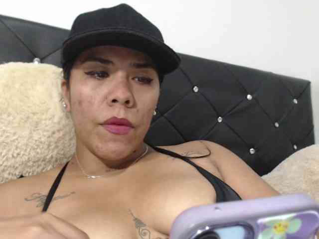 Pocahontas17 webcam