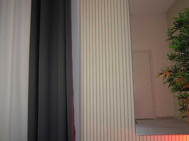 KatelynSparks's BongaCams show and profile