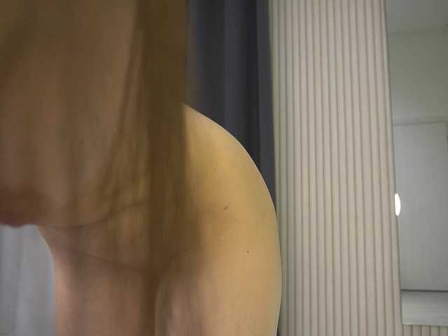 KatelynSparks's BongaCams show and profile