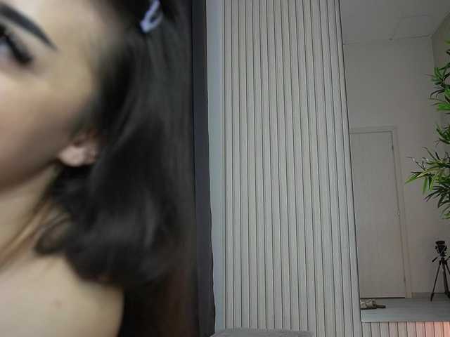 KatelynSparks's BongaCams show and profile