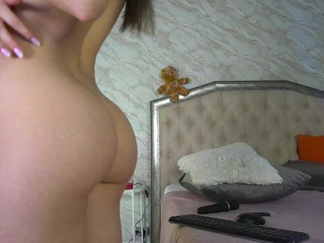 KatelynSparks's BongaCams show and profile