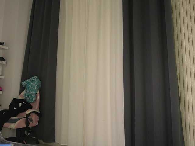 KatelynSparks's BongaCams show and profile