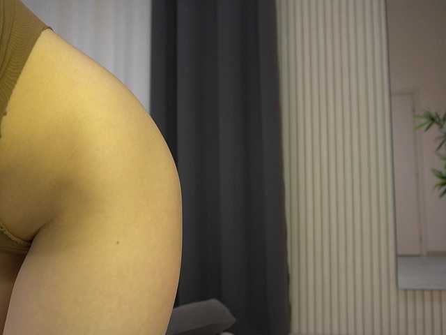 KatelynSparks's BongaCams show and profile