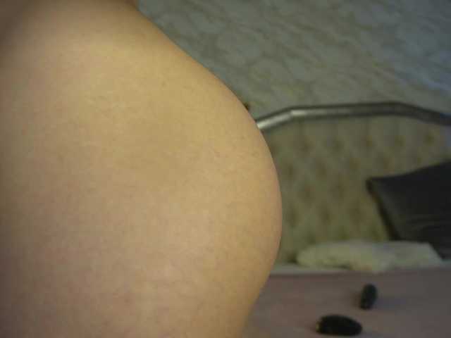 KatelynSparks's BongaCams show and profile