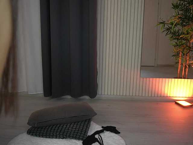 KatelynSparks's BongaCams show and profile