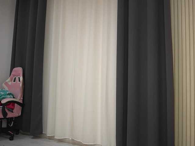 KatelynSparks's BongaCams show and profile