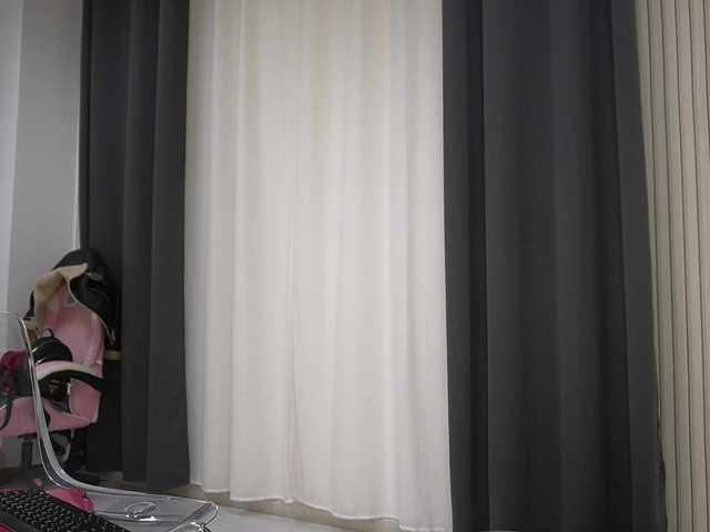 KatelynSparks's BongaCams show and profile