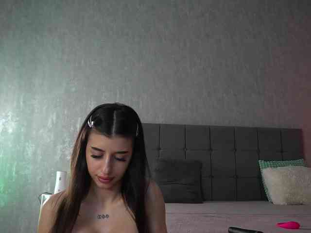 KatelynSparks webcam