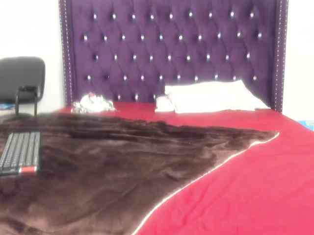 Naughty-Bunnies webcam