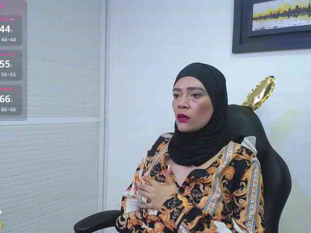 shantalakrisha Live Webcam on BongaCams