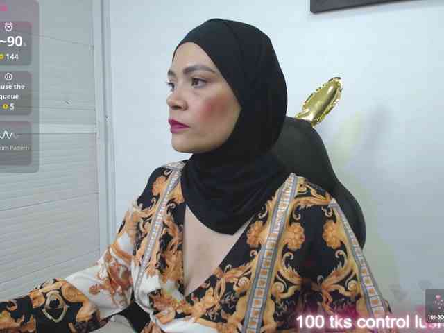 shantalakrisha webcam
