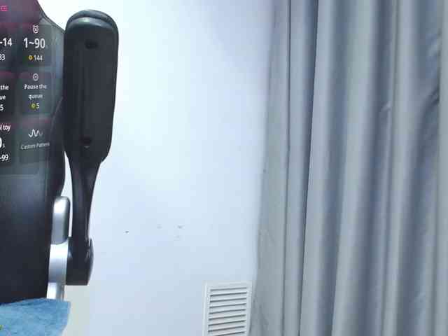 porn cam live Shantalakrisha