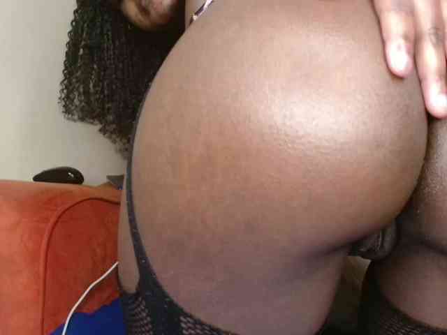 Cynthia-G webcam