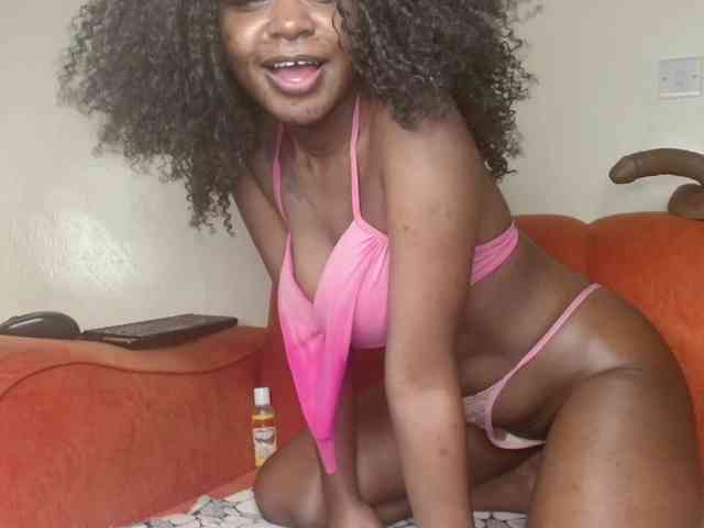 Cynthia-G webcam