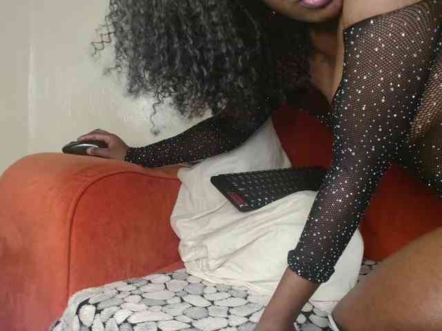 Cynthia-G webcam