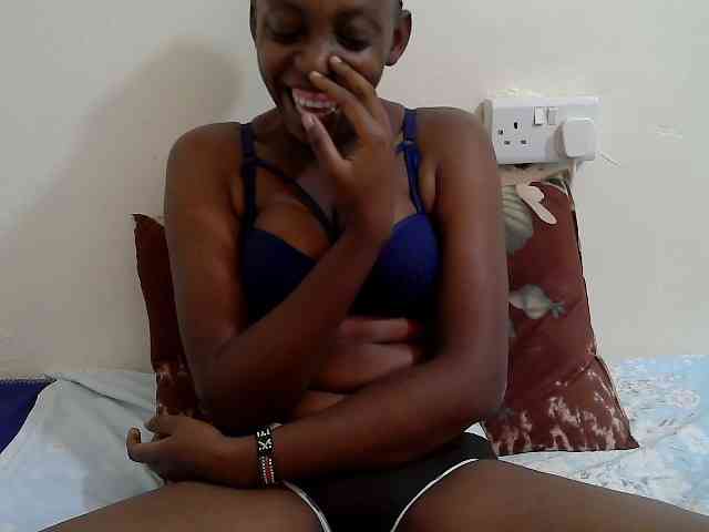 lilqueen1 webcam