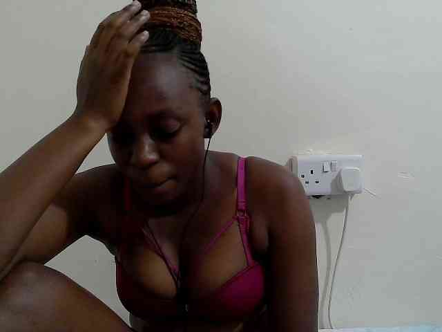 lilqueen1 webcam