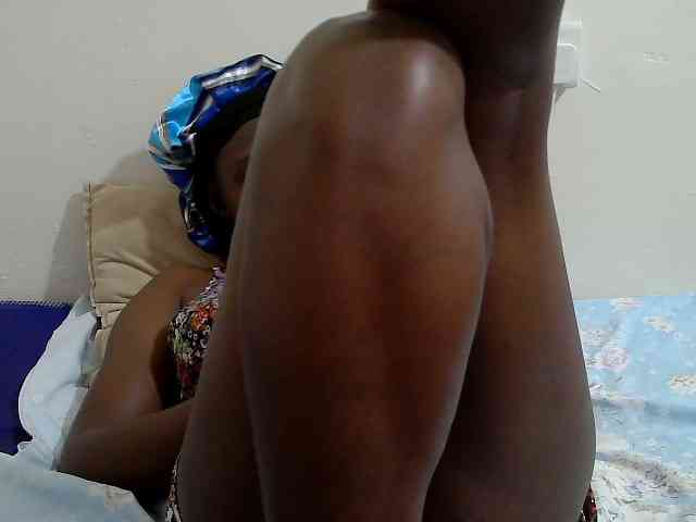 lilqueen1 webcam