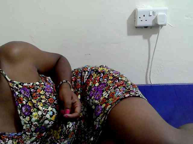 lilqueen1 Live Webcam on BongaCams
