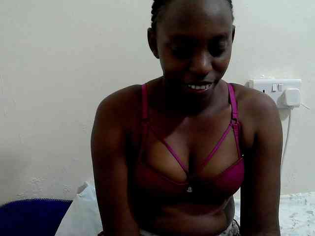 lilqueen1 webcam