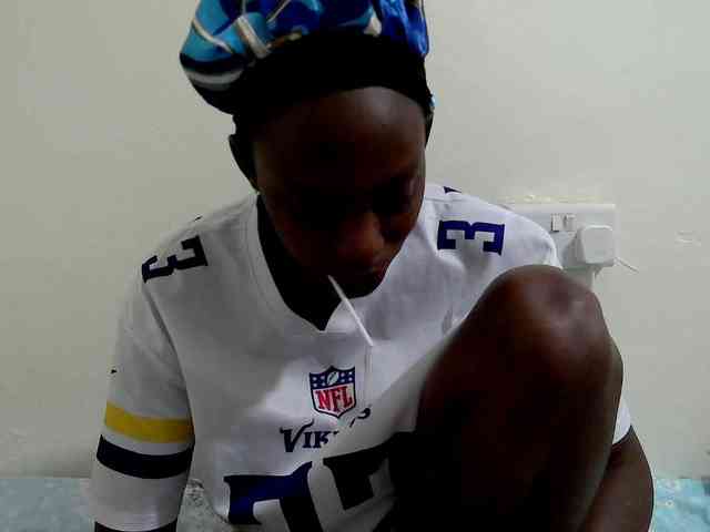 lilqueen1 webcam