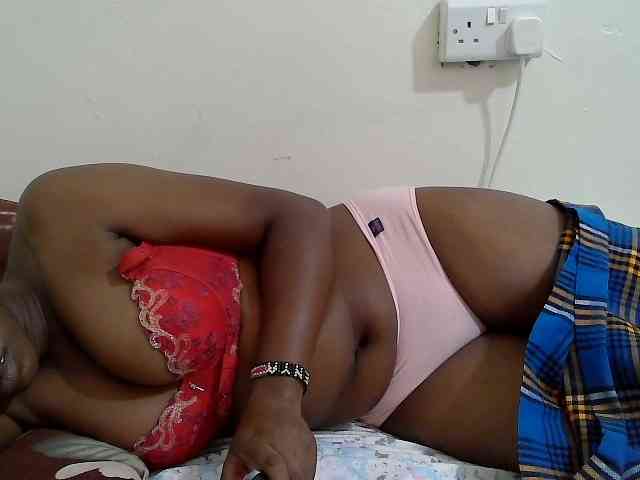 lilqueen1 webcam