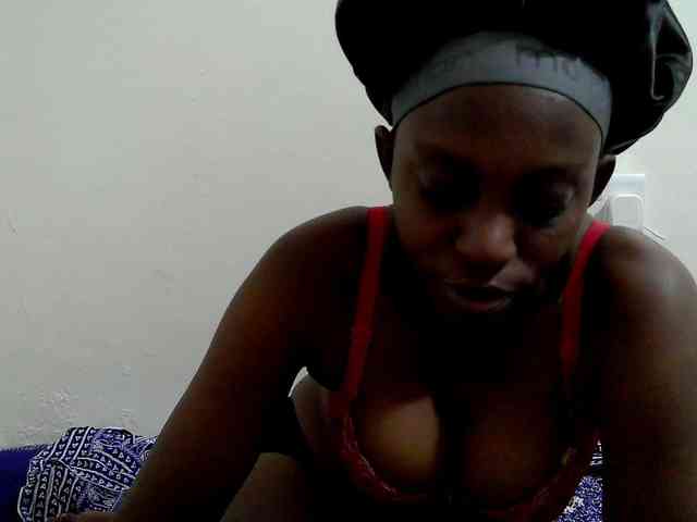 lilqueen1 webcam