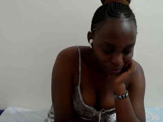 lilqueen1 webcam