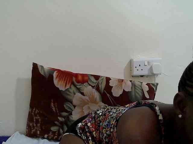 lilqueen1 webcam