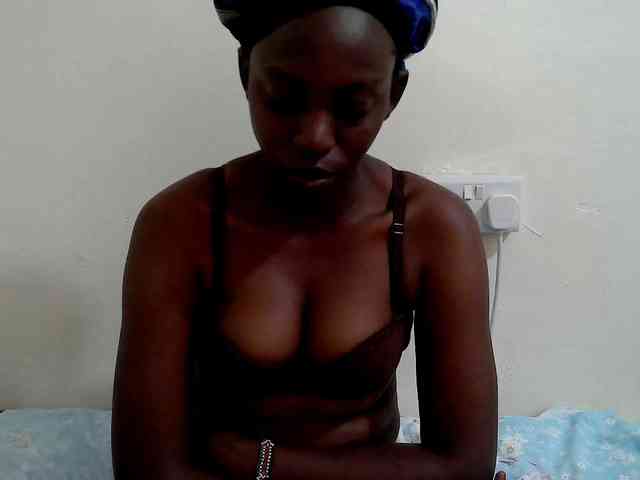 lilqueen1 webcam